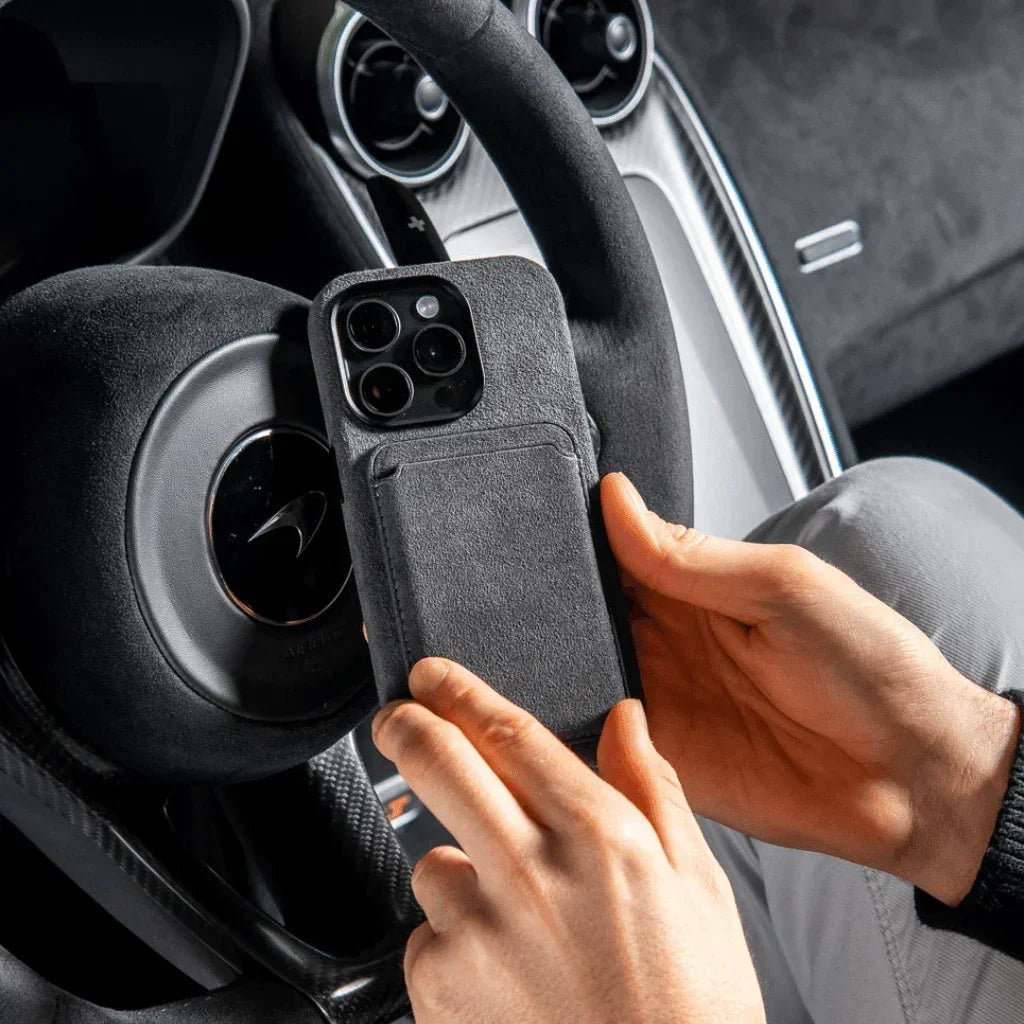 iPhone 16 Pro - Alcantara Case - Space Grey - Alcanside